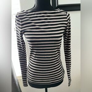 H&M Striped Black and White Long Sleeve Top
